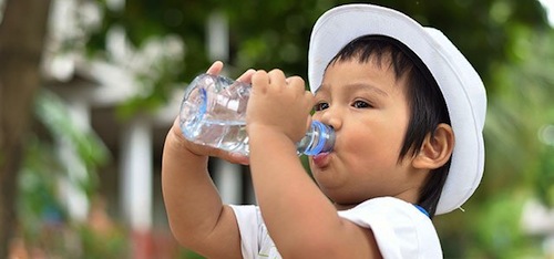 el-agua-en-la-salud-infantil
