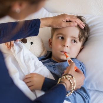 Cómo controlar la respiración del niño